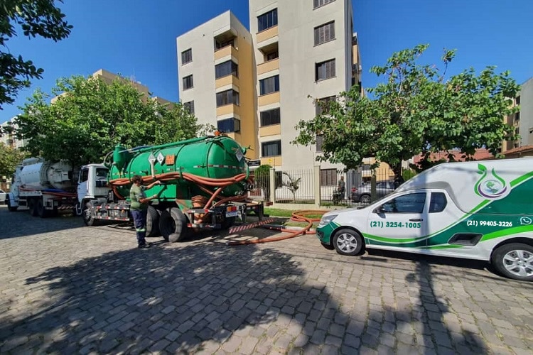 encontre uma desentupidora de esgoto 24 horas em niterói rj