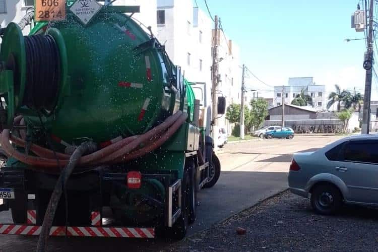 Descubra como a limpeza preventiva beneficia condomínios em Niterói e São Gonçalo, RJ. Melhore a qualidade de vida dos moradores.